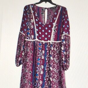 Sequin Hearts burgundy colored Bishop Sleeve Flowy mini v neck dress size small